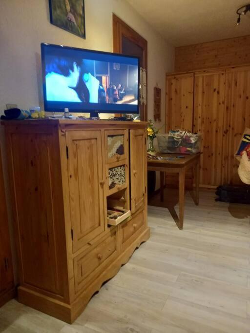 L'Appartement Les Bossons En Lisiere De Foret Dans Le Chalet Genepi Arêches Exterior foto